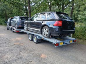 Transport samochodów osobowych i dostawczych itp.