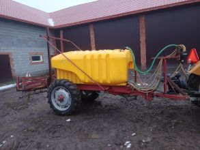 Opryskiwacz ciągany 1500 litrów belka 15m
