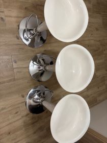 Sprzedam hokery białe