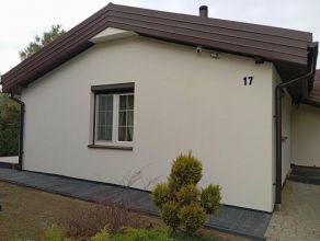 Elewacje,Tynki strukturalne silikonowe ręcznie nakładane