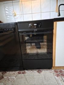 Sprzedam lodówko-zamrażalkę,zmywarkę oraz kuchnie...