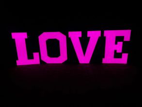 MIŁOŚĆ , LOVE, 18 na wynajem