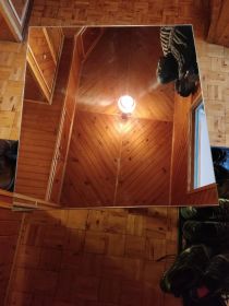 Szafka łazienkowa wisząca