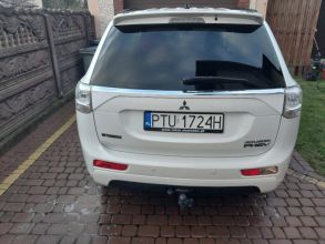 Mitsubishi outlander plug-in hybrid