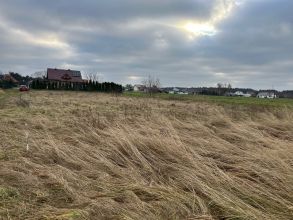 Sprzedam działkę budowlaną z warunkami zabudowy 1010m2