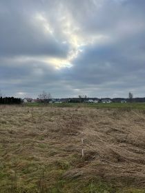 Sprzedam działkę budowlaną z warunkami zabudowy 1010m2