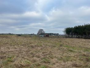 Sprzedam działkę budowlaną z warunkami zabudowy 1010m2