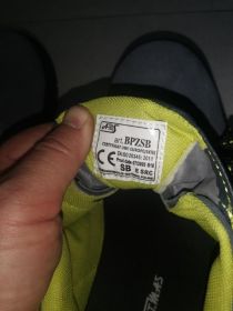 Buty robocze nowe, rozmiar 44, nosek ochronny