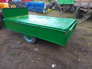 Przyczepka wywrotka jednoosiowa