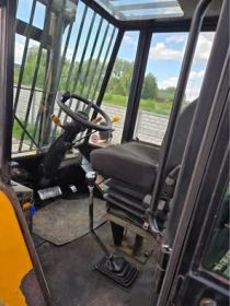 Wózek widłowy terenowy JCB 930 4x2