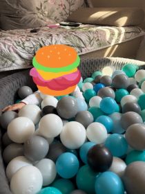 Sprzedam basen z kulkami dla dziecka