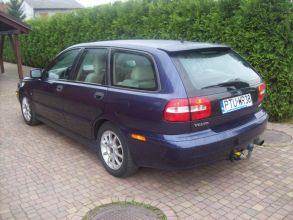 Sprzedam felgi do volvo v40