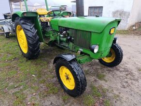 Sprzedam traktor John Deere