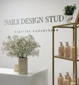 Stylistka rzęs i brwi Turek