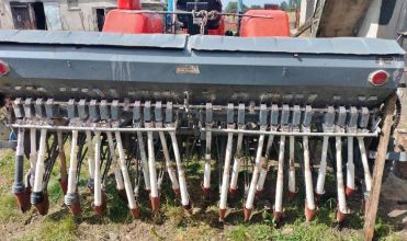 Sprzedam siewnik Poznaniak