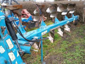 Sprzedam pług 5 skibowy obrotowy overum
