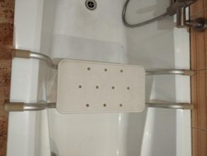 Ławeczka na wannę , siedzisko dla seniora