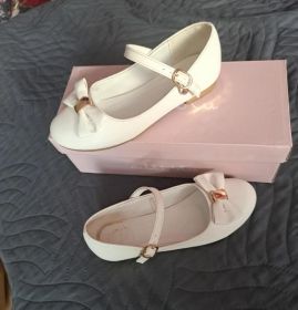 Buciki komunijne dla dziewczynki