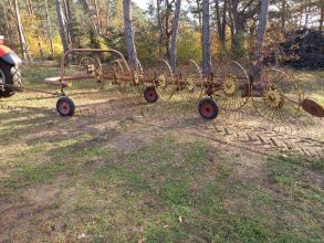 Sprzedam zgrabiarkę do siana