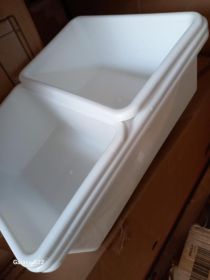 Nowy uzy regal dla dziewczynki