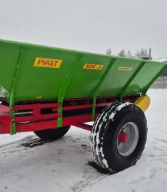 Sprzedam rozsiewac RCW3 piast