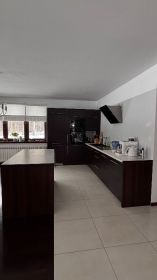 Sprzedam meble kuchenne ze sprzętem