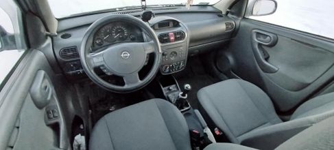 Opel Corsa 2002 rok 1,0 benzyna 201.000km