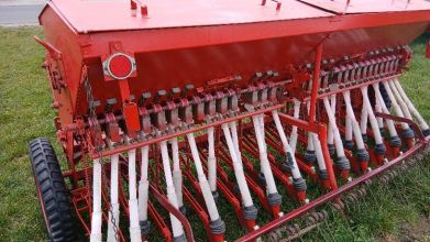 Siewnik Poznaniak 3m Docisk, Przekładnia olejowa, 1989r