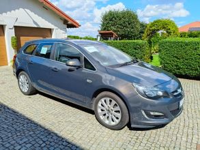Sprzedam Ople Astra Sport Tourer J 2014