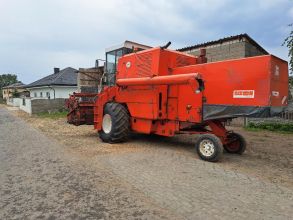 Kombajn zbożowy Bizon Super Z056 kabina