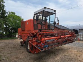 Kombajn zbożowy Bizon Super Z056 kabina