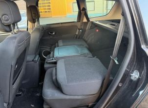 Renault Grand Scenic III 1.9 DCI 130
