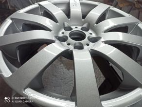 Naprawy lakiernicze ,lakierowanie felg