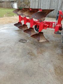 Sprzedam pług obrotowy