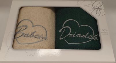 Ręczniki haftowane z motywami 