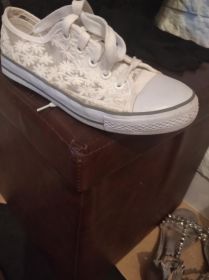 Sprzedam obuwie dla dziecka