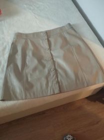 Sprzedam bardzo ładna spodniczke