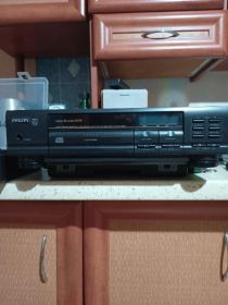 Odtwarzacz CD Philips CD 110
