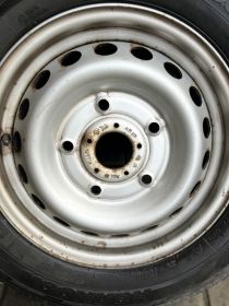 Koła felgi Ford transit z oponami zimowymi