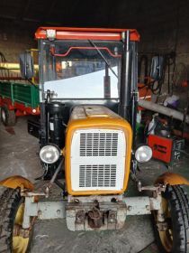 Sprzedam ursus c 330