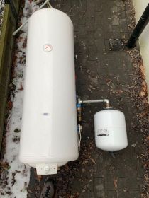 Sprzedam boiler i zbiornik przeponowy