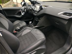 Peugeot 2008 1.2 benzyna