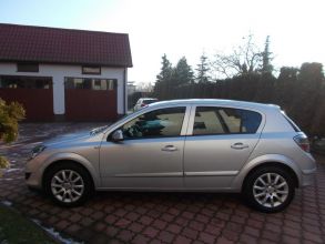 OPEL ASTRA H 1,8 benzyna 2008 r. 5 drzwi KLIMATYZACJA I...