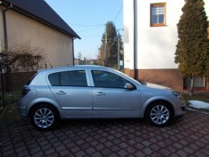 OPEL ASTRA H 1,8 benzyna 2008 r. 5 drzwi KLIMATYZACJA I...