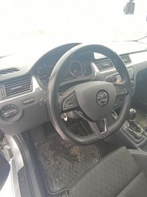 Skoda rapid 1.4 tsi dsg krajowy