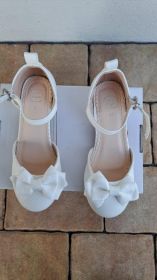 Alba komunijna na dziewczynkę + buty - stan perfekcyjny...