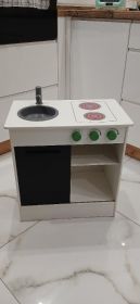 Kuchnia drewniana dla dziecka