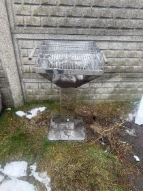 Grill drzewny węglowy ogrodowy