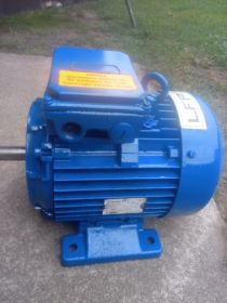 Kupię silniki elektryczne, butle gazowe, kable