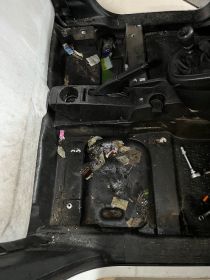 Przyciemnianie szyb, pranie tapicerki, regeneracja lamp